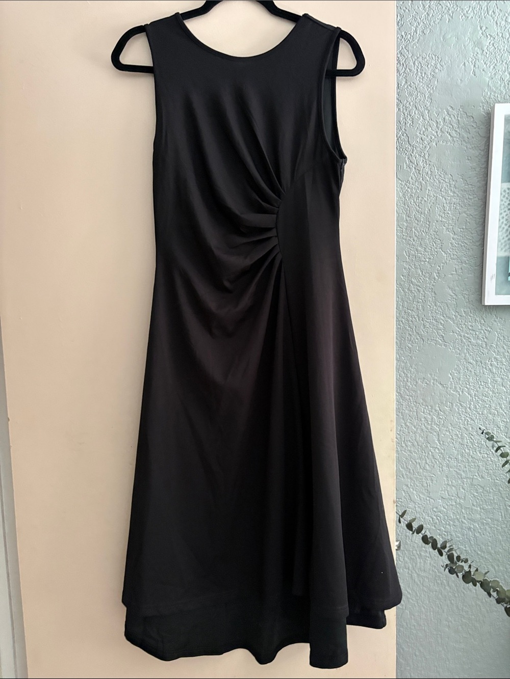 Sleeveless Black A-Line Dress with Side Ruching